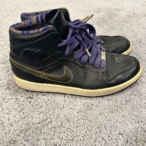 Nike Air Jordan 1 Mid Nouveau Men's 10 BHM Black Purple 629151-009